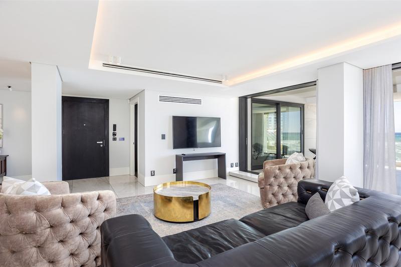 5 Bedroom Property for Sale in Bantry Bay Western Cape